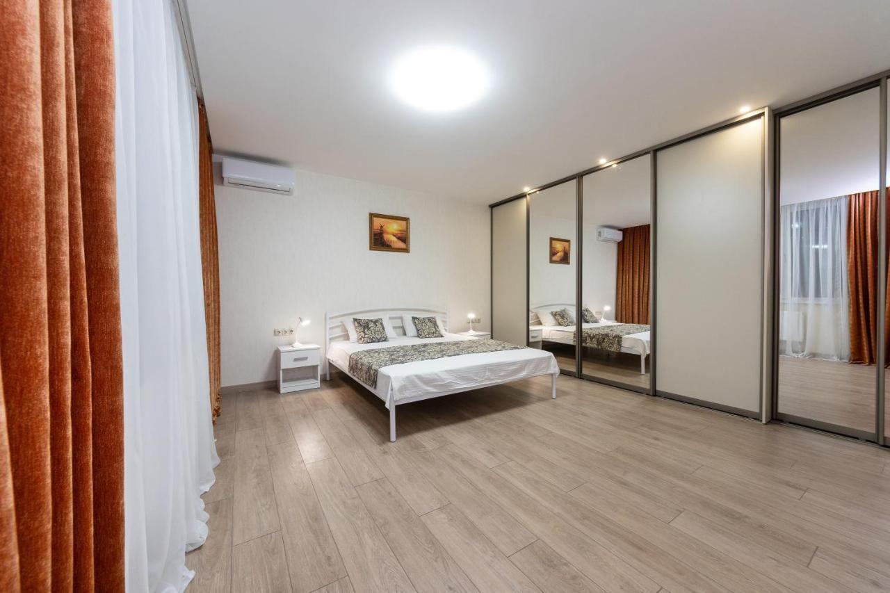 Apartments Riviera,20 Минут От Центра เคียฟ ภายนอก รูปภาพ