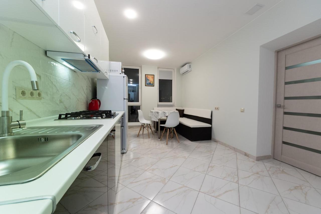 Apartments Riviera,20 Минут От Центра เคียฟ ภายนอก รูปภาพ